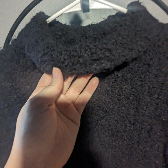 Columbia Sweater black cowl neck sweater. - Picture 6 of 6